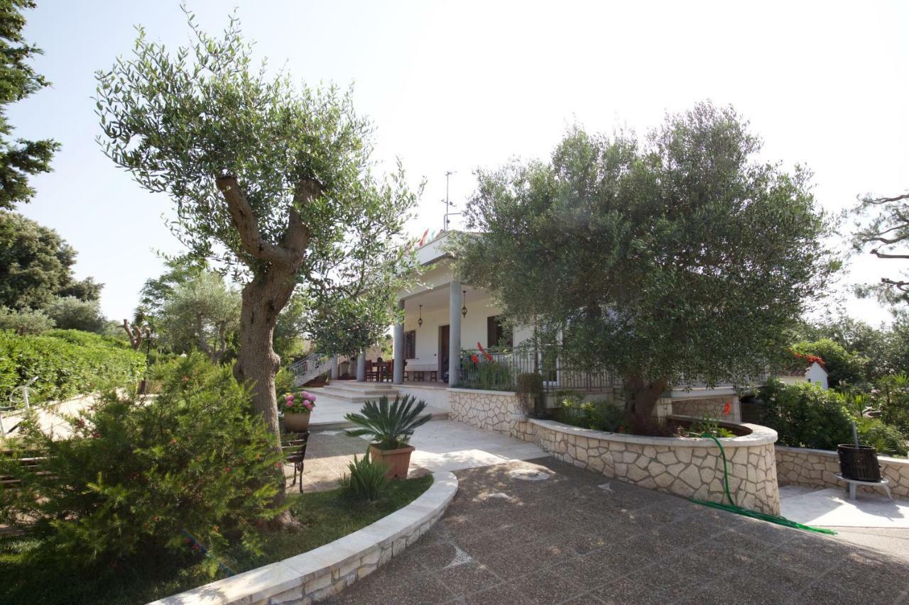 מונופולי B & B La Mansarda מראה חיצוני תמונה